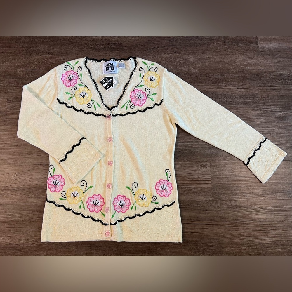 Vintage Storybook Knits Flower Sweater‎ With Beads Womens Size Small NWT B20